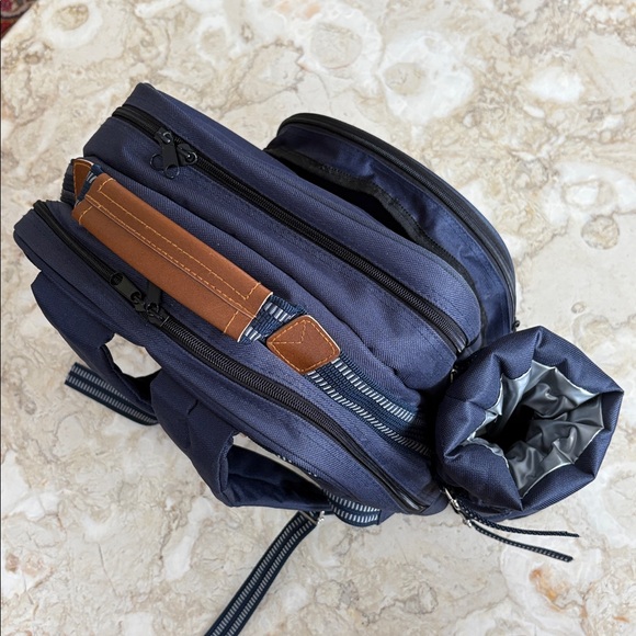 NWOT Picnic Backpack - Picture 11 of 12